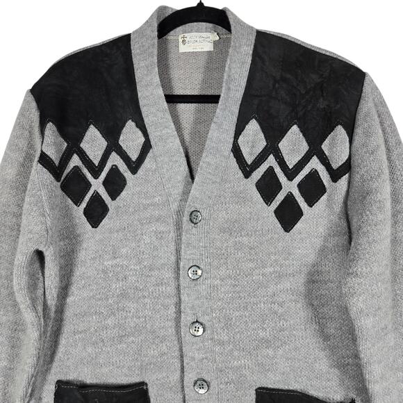 Vintage 60s Mens Medium Leather Diamond Applique Cardigan Sweater Gray Mod - Picture 2 of 9